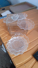 9 in 1 Plastic Bowl With Serving Tray / Plates Set